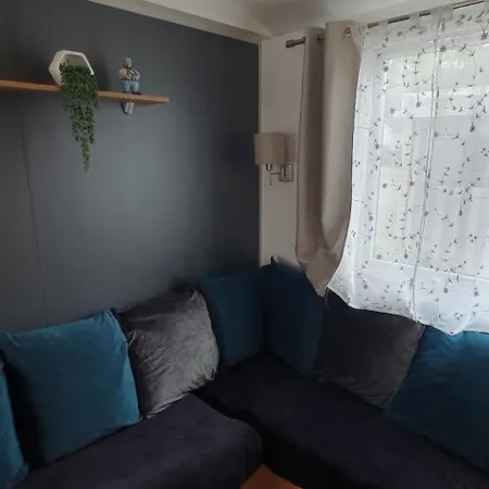 Mobile 148, Bois Dormant 营地 圣让-德蒙